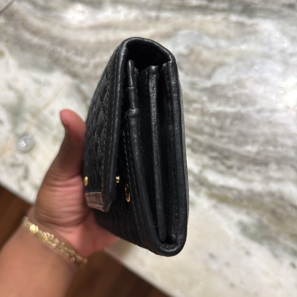Prada quilted wallet - Picture 6 of 10